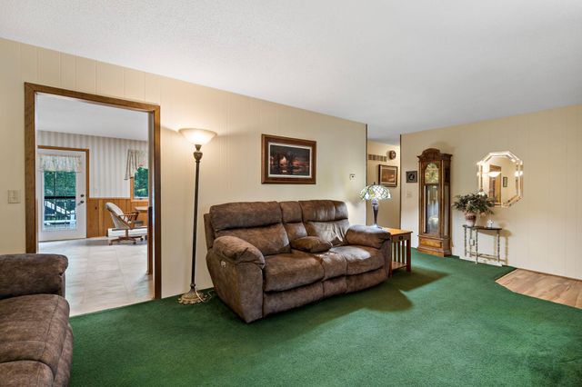 2217 Ripley Avenue, Maplewood, MN 55109