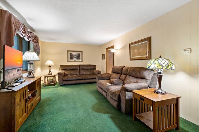 2217 Ripley Avenue, Maplewood, MN 55109