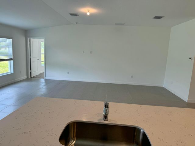 10445 NW Suncrest Lp, Port St. Lucie, Port St Lucie, FL 34987