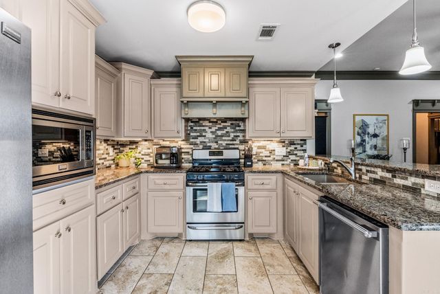 52 Grand Stand Drive, Austin, AR 72007