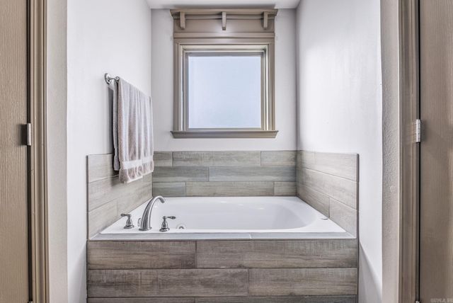 52 Grand Stand Drive, Austin, AR 72007