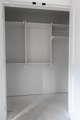 10325 SW 56th Street, Mustang, OK 73064