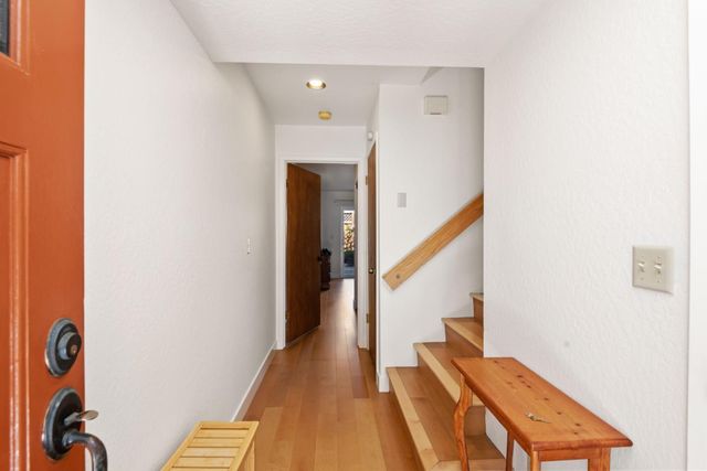 1545 Hidden Terrace Court, Santa Cruz, CA 95062