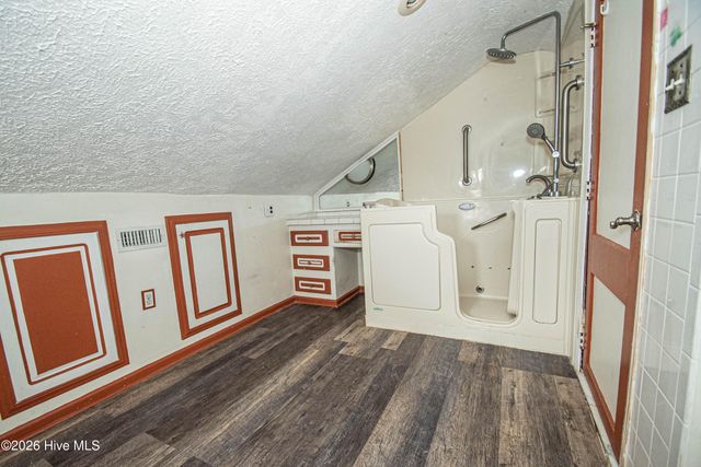 1453 Old Fayetteville Road NE, Leland, NC 28451