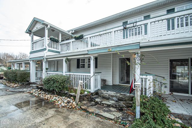 1453 Old Fayetteville Road NE, Leland, NC 28451