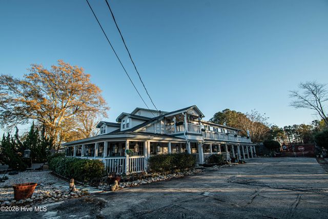 1453 Old Fayetteville Road NE, Leland, NC 28451