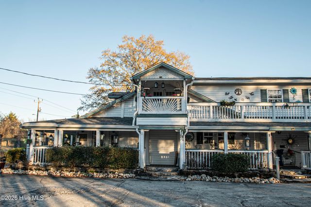 1453 Old Fayetteville Road NE, Leland, NC 28451