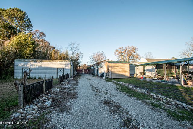 1453 Old Fayetteville Road NE, Leland, NC 28451