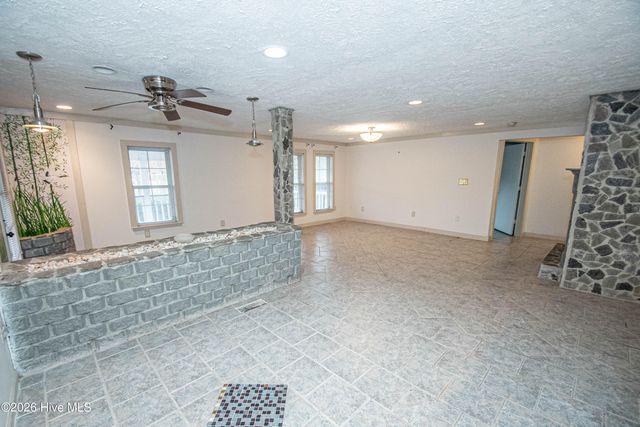 1453 Old Fayetteville Road NE, Leland, NC 28451