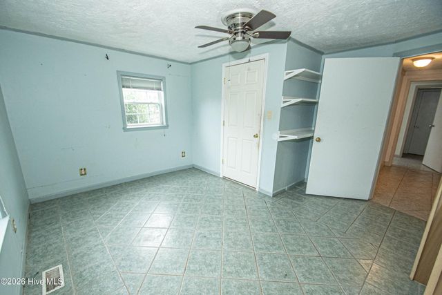 1453 Old Fayetteville Road NE, Leland, NC 28451