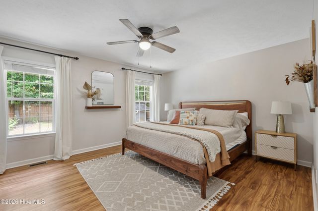 6417 Mossy Rock Court, Castle Hayne, NC 28429