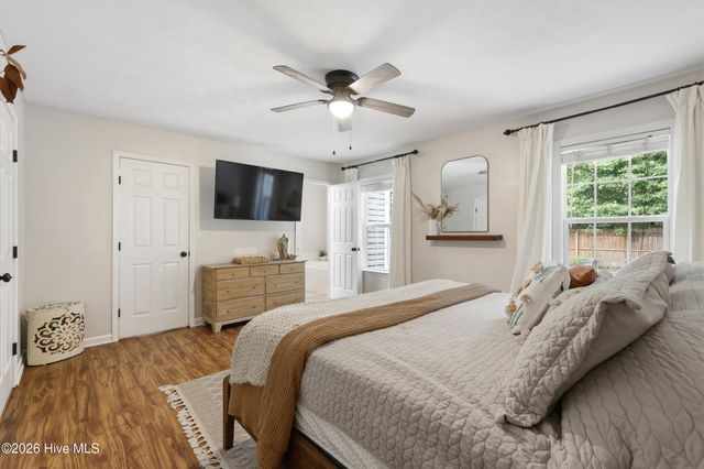 6417 Mossy Rock Court, Castle Hayne, NC 28429