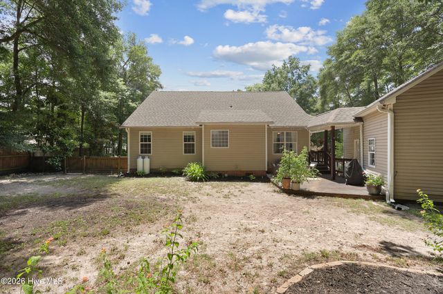 6417 Mossy Rock Court, Castle Hayne, NC 28429
