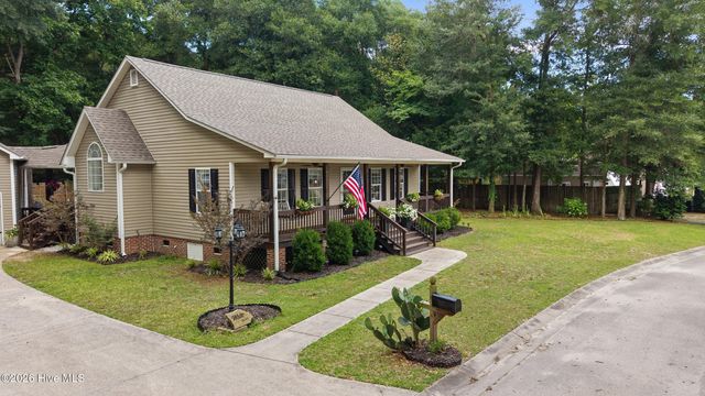 6417 Mossy Rock Court, Castle Hayne, NC 28429