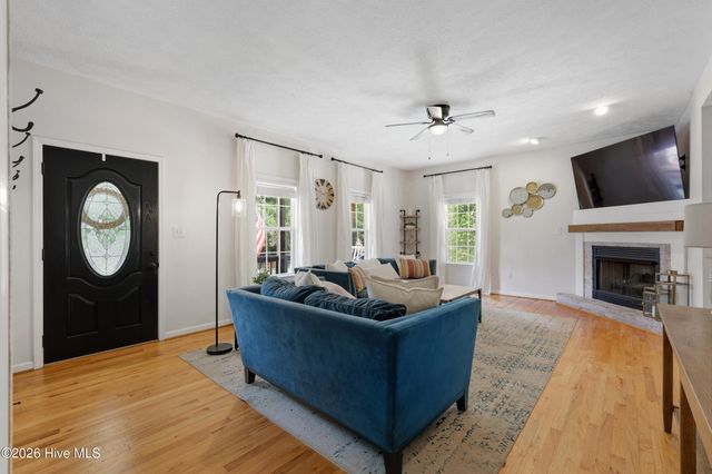 6417 Mossy Rock Court, Castle Hayne, NC 28429