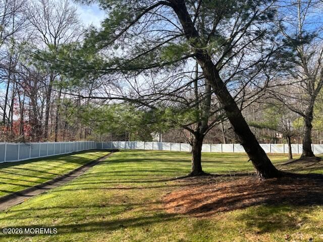 116 Wellington Court, Manalapan, NJ 07726