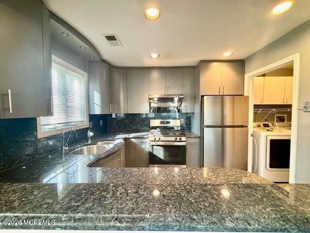 116 Wellington Court, Manalapan, NJ 07726