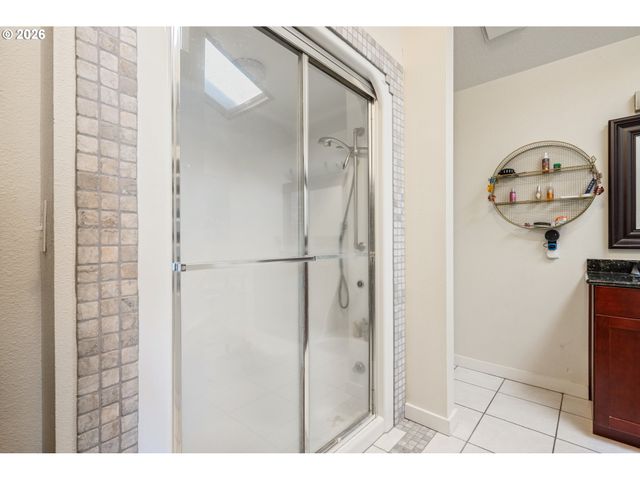 13 JUDITH Pl, Longview, WA 98632