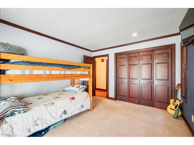 13 JUDITH Pl, Longview, WA 98632