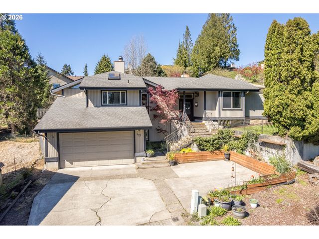 13 JUDITH Pl, Longview, WA 98632