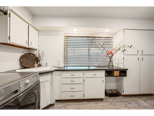 13 JUDITH Pl, Longview, WA 98632