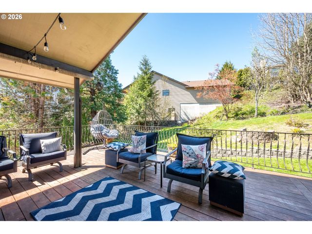 13 JUDITH Pl, Longview, WA 98632