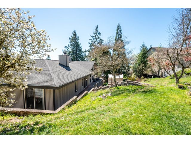13 JUDITH Pl, Longview, WA 98632