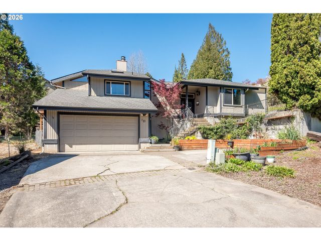 13 JUDITH Pl, Longview, WA 98632