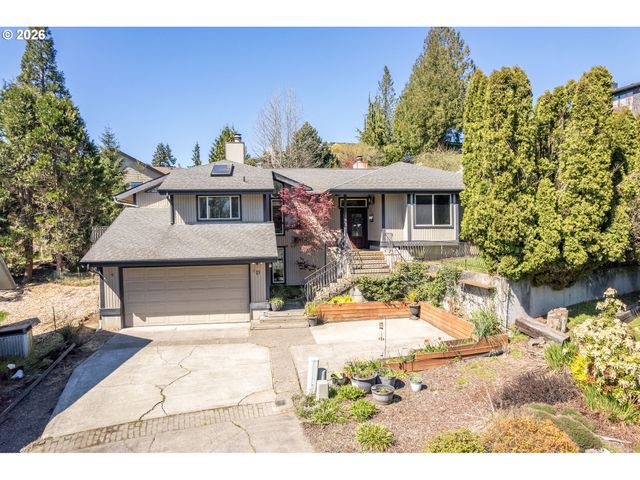 13 JUDITH Pl, Longview, WA 98632