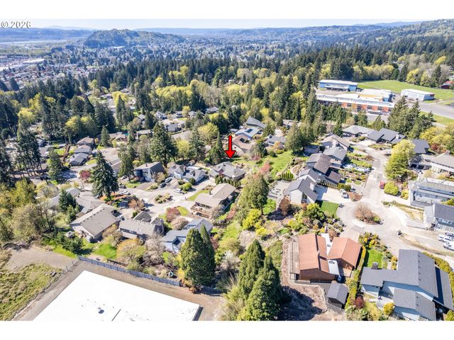 13 JUDITH Pl, Longview, WA 98632