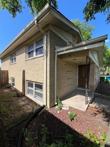 5504 Oak Center Drive, Oak Lawn, IL 60453