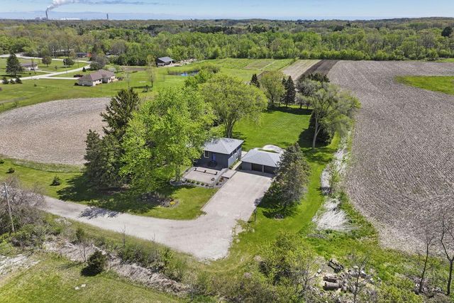 6739 Sportsman DRIVE, Racine, WI 53402