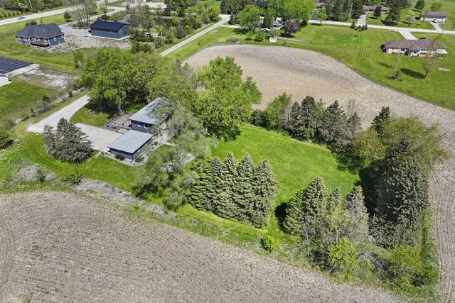 6739 Sportsman DRIVE, Racine, WI 53402