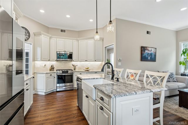 107 Hazelnut Court, Melville, NY 11747