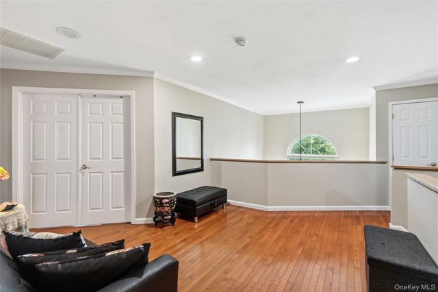 107 Hazelnut Court, Melville, NY 11747