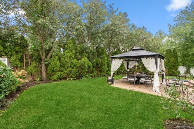 107 Hazelnut Court, Melville, NY 11747