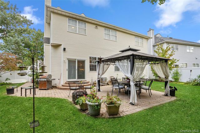 107 Hazelnut Court, Melville, NY 11747