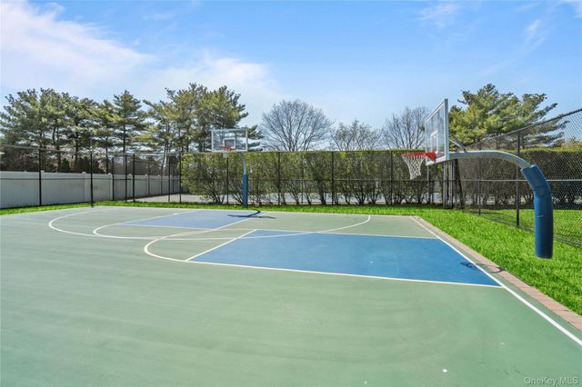 107 Hazelnut Court, Melville, NY 11747