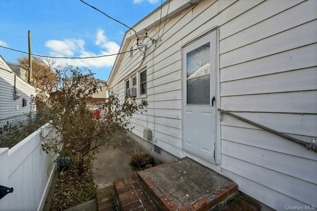 30D Edgewater Park D, Bronx, NY 10465