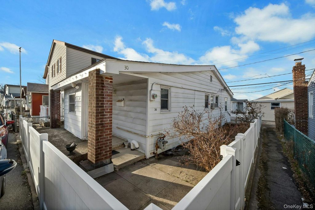 30D Edgewater Park D, Bronx, NY 10465