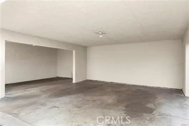 614 S Lake St E, Burbank, CA 91502