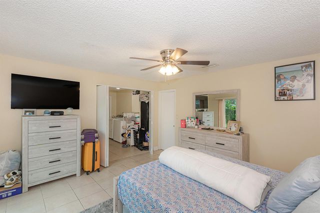 4065 SW 51st Street, Dania Beach, FL 33314