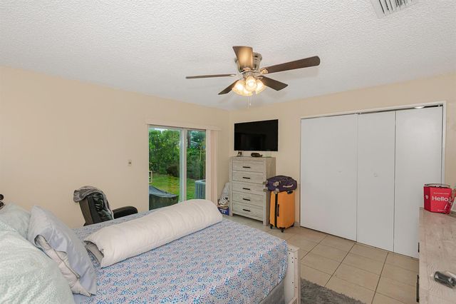 4065 SW 51st Street, Dania Beach, FL 33314
