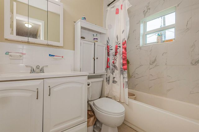 4065 SW 51st Street, Dania Beach, FL 33314