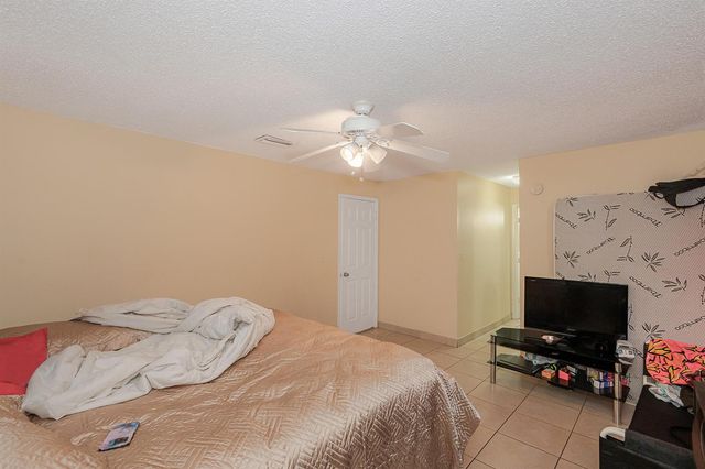 4065 SW 51st Street, Dania Beach, FL 33314