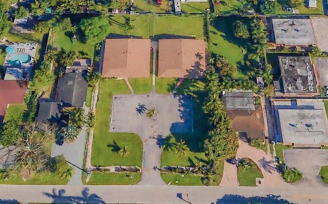 4065 SW 51st Street, Dania Beach, FL 33314