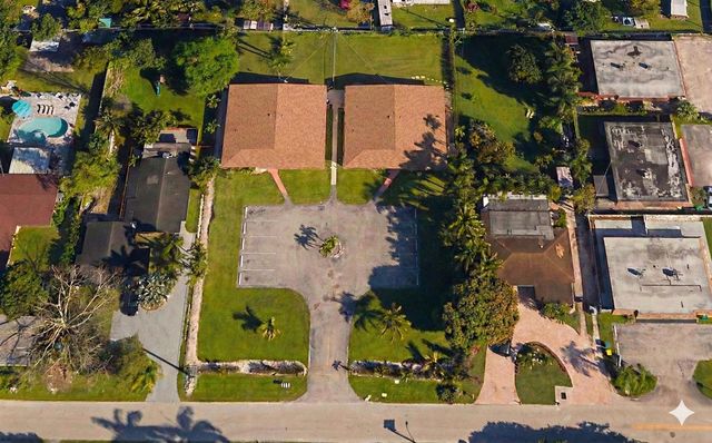 4065 SW 51st Street, Dania Beach, FL 33314