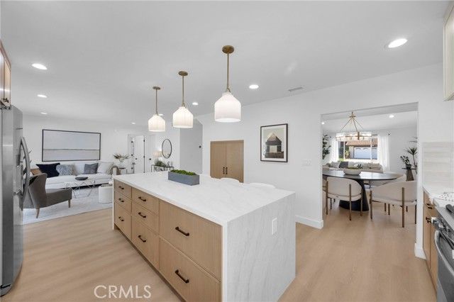 8841 Seaspray Drive, Huntington Beach, CA 92646