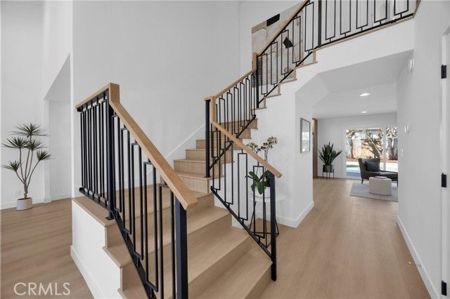 8841 Seaspray Drive, Huntington Beach, CA 92646