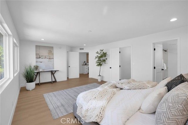 8841 Seaspray Drive, Huntington Beach, CA 92646